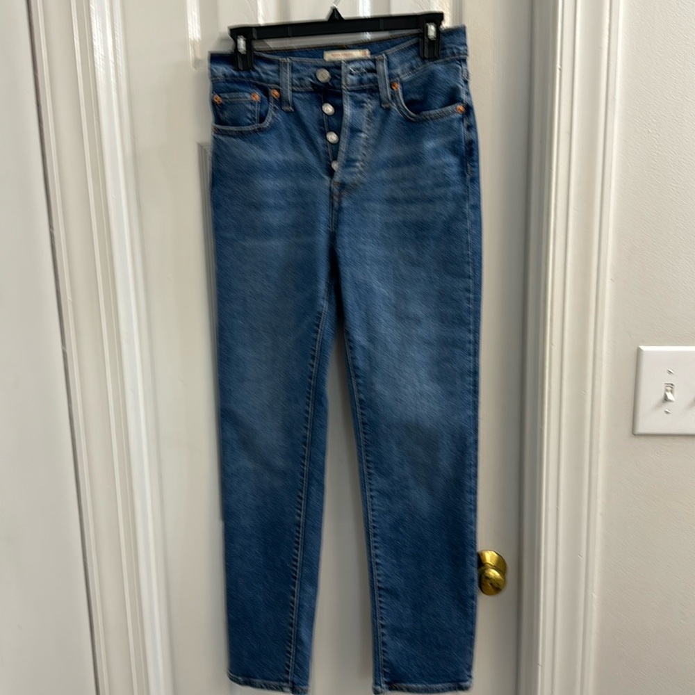 NWOT Levi were straight denim